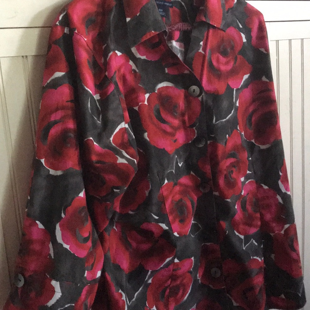 Red Black and White top